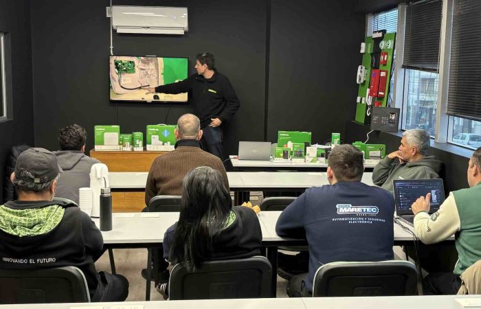 Maretec e Intelbras apuestan a la capacitación para crecer junto al instalador en Córdoba